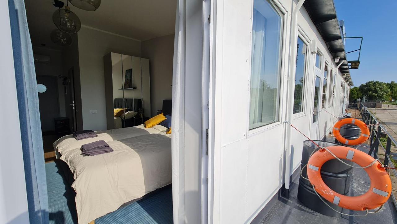 Apartamento Float House Nr 659 Riga Exterior foto